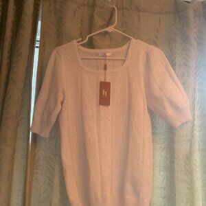 White short sleeve sweater